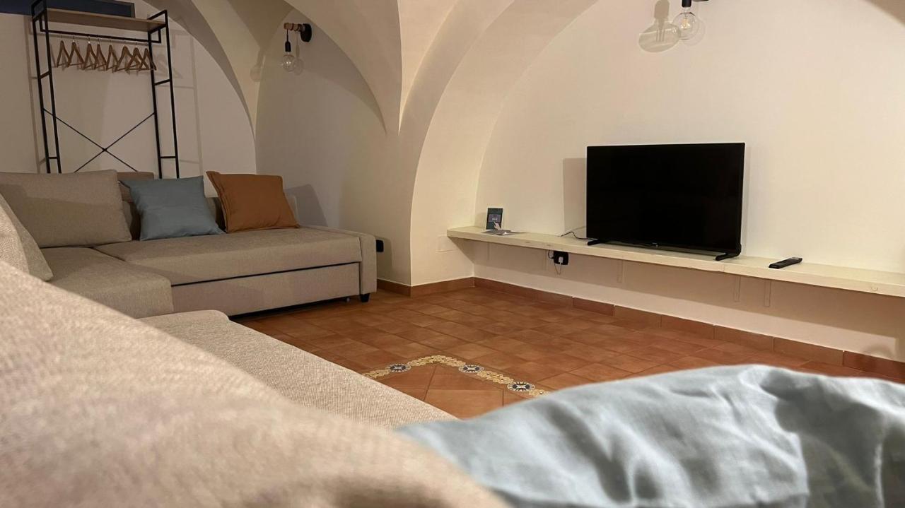 Blu Suites And Apartments Bari Exteriör bild